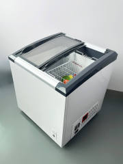 158L Solar Powered Refrigerator/Freezer