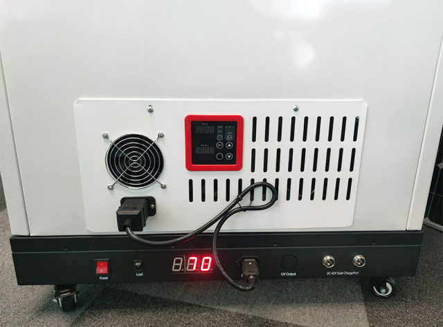 158L Solar Powered Refrigerator/Freezer