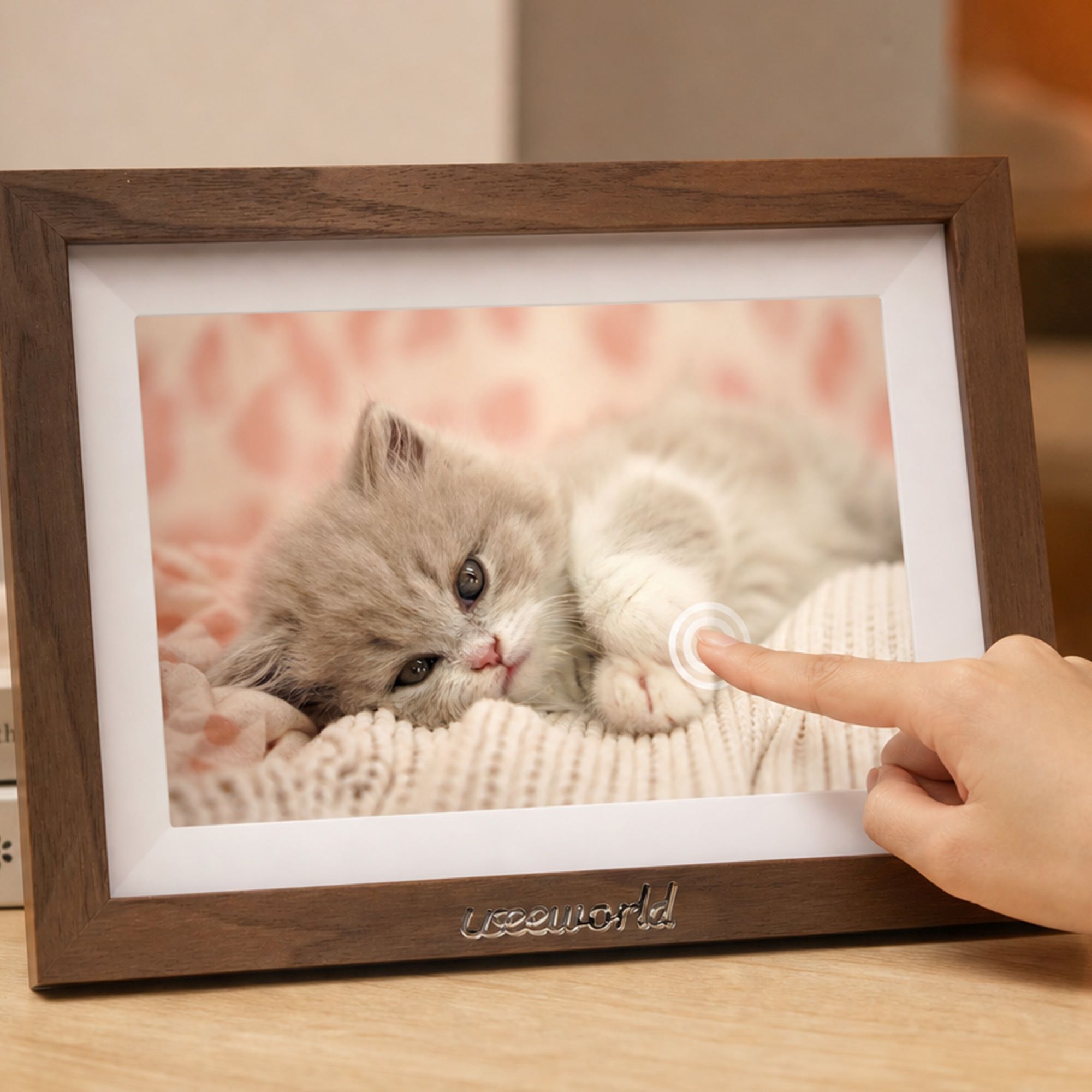10-Inch Digital Photo Frame – Walnut Wood Grain