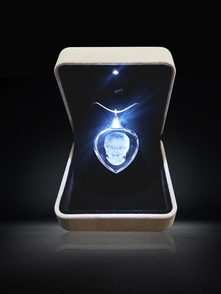 Crystal Heart Necklace Personalized Mother's Day Gifts Unique Custom Family Anniversary Gifts