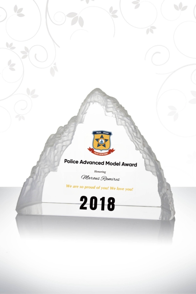 Custom Peak Moutain Crystal Police Awards for The Advanced Model