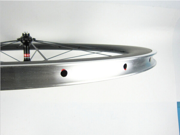 VB-RW-88mm carbon clincher with alloy brake side 23mm width