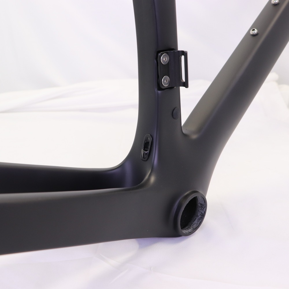 VB-R-099 black& white paint carbon road disc frameset