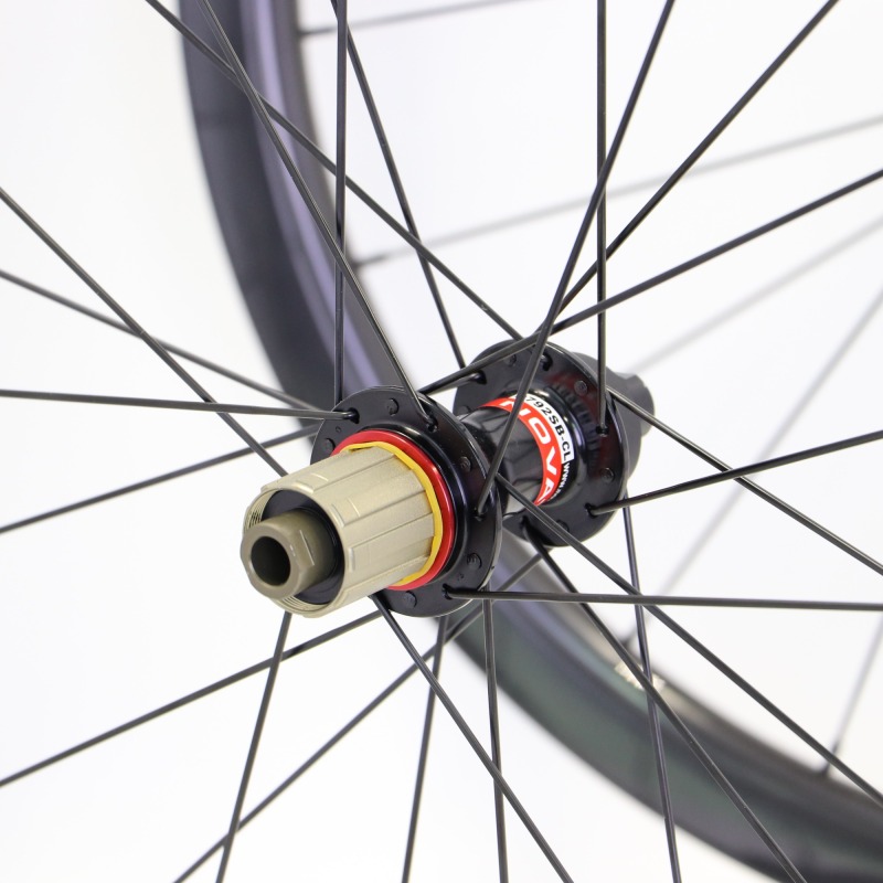 carbon fiber Gravel & Cyclo cross wheel set 35mm depth 27mm width