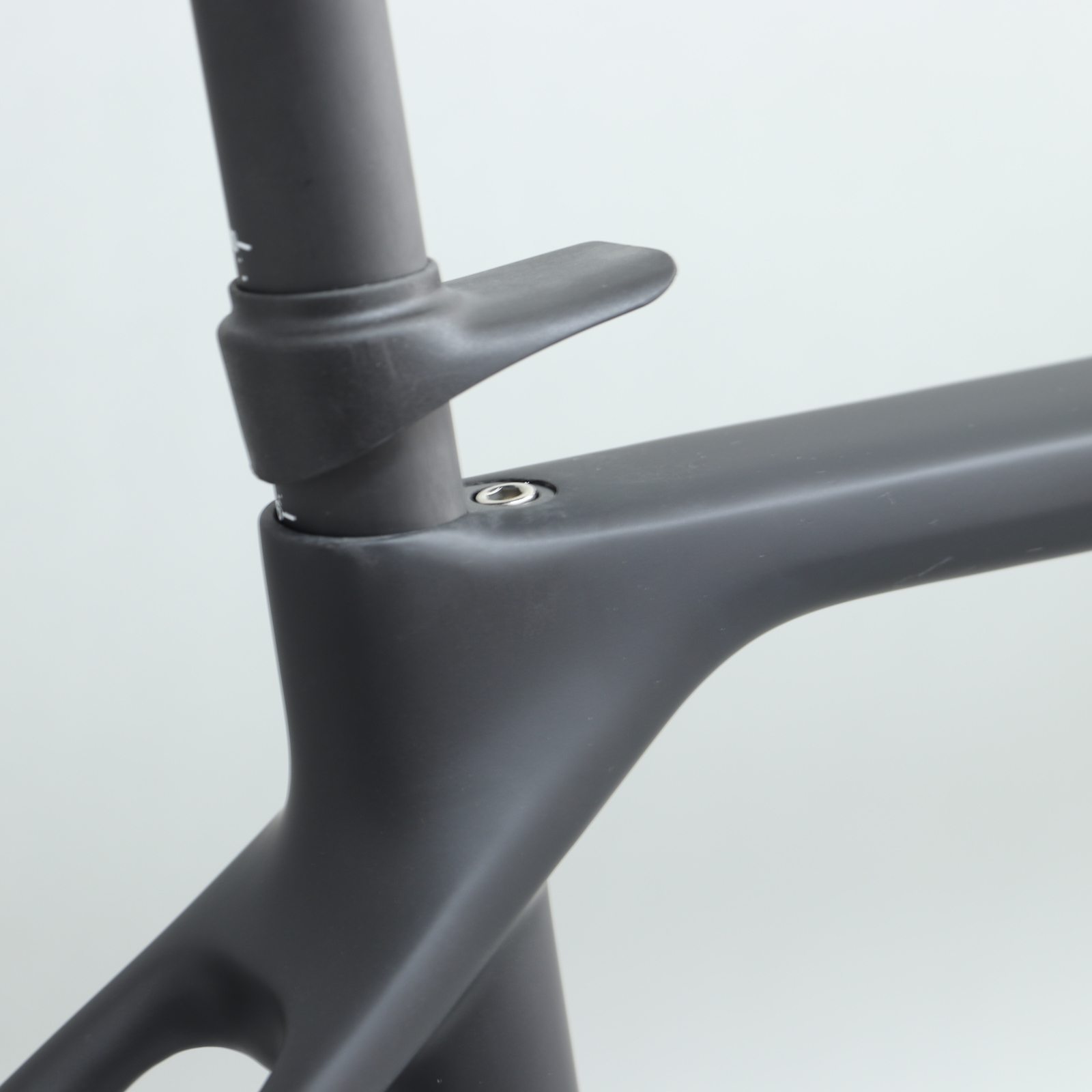 2020 Super light carbon road frame disc version