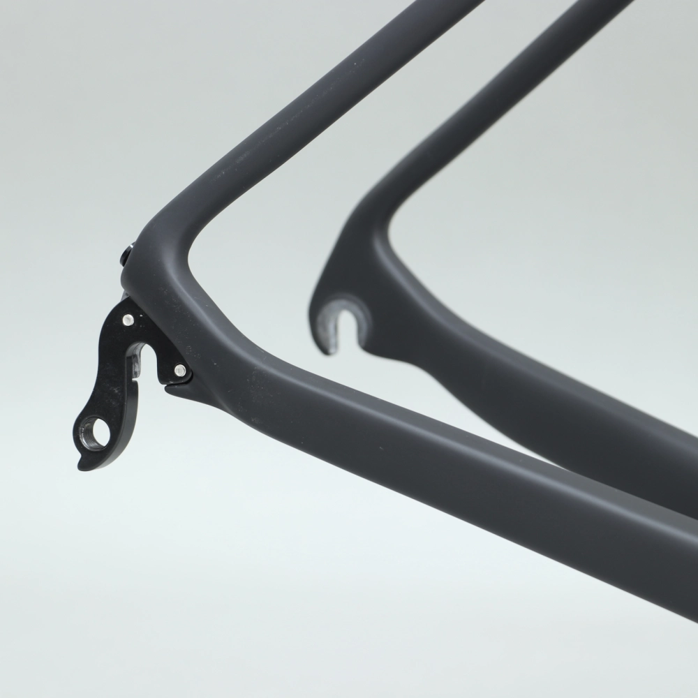 classic racing road frame carbon
