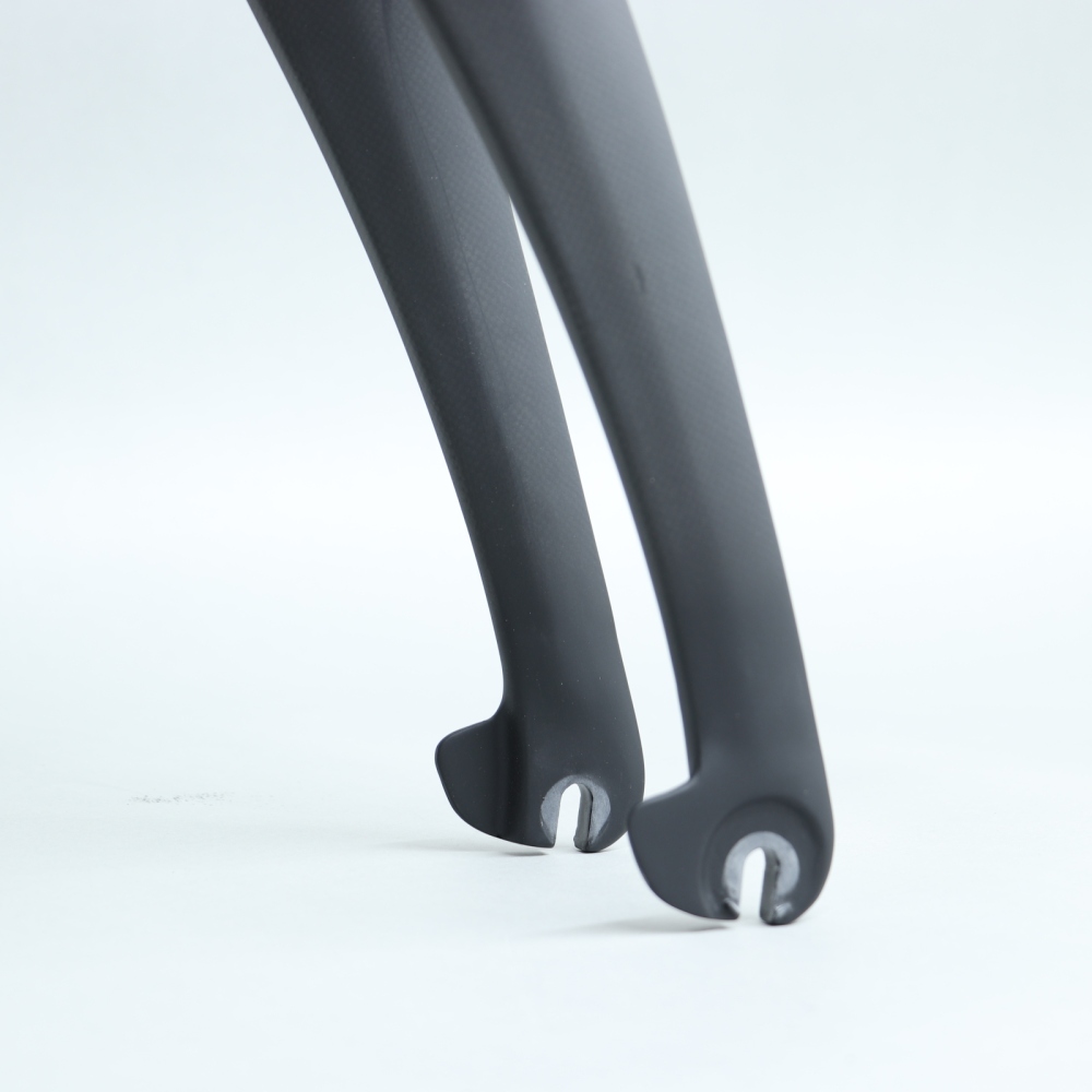 2022 VB-R-218 Carbon Fiber Fork Closeout