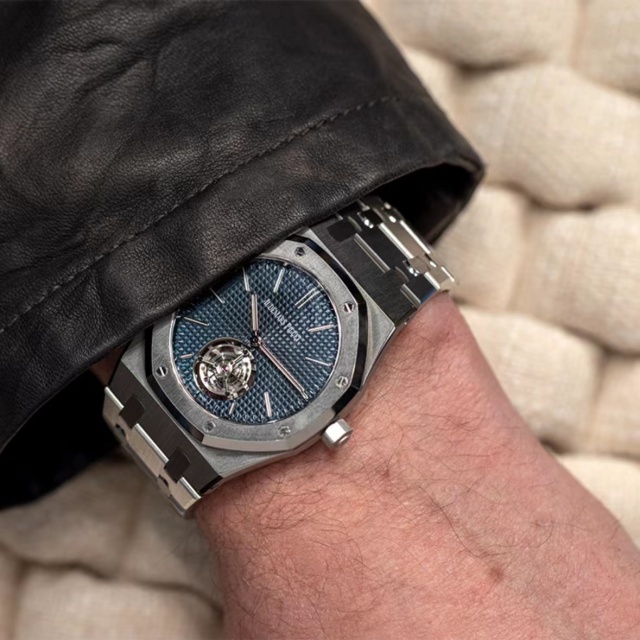 Audemars Piguet Royal Oak 26670