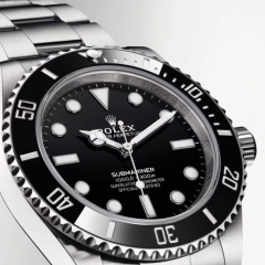Rolex Submariner Black Dial Watch 124060