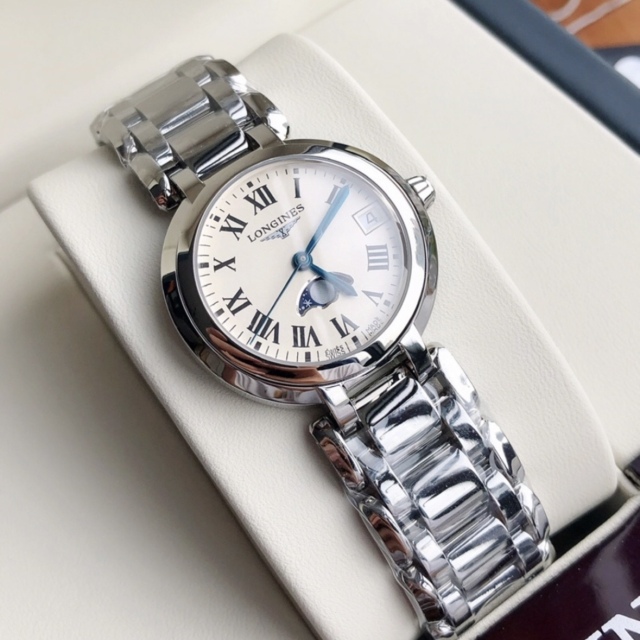 Longines PrimaLuna L8.115.4.71.6