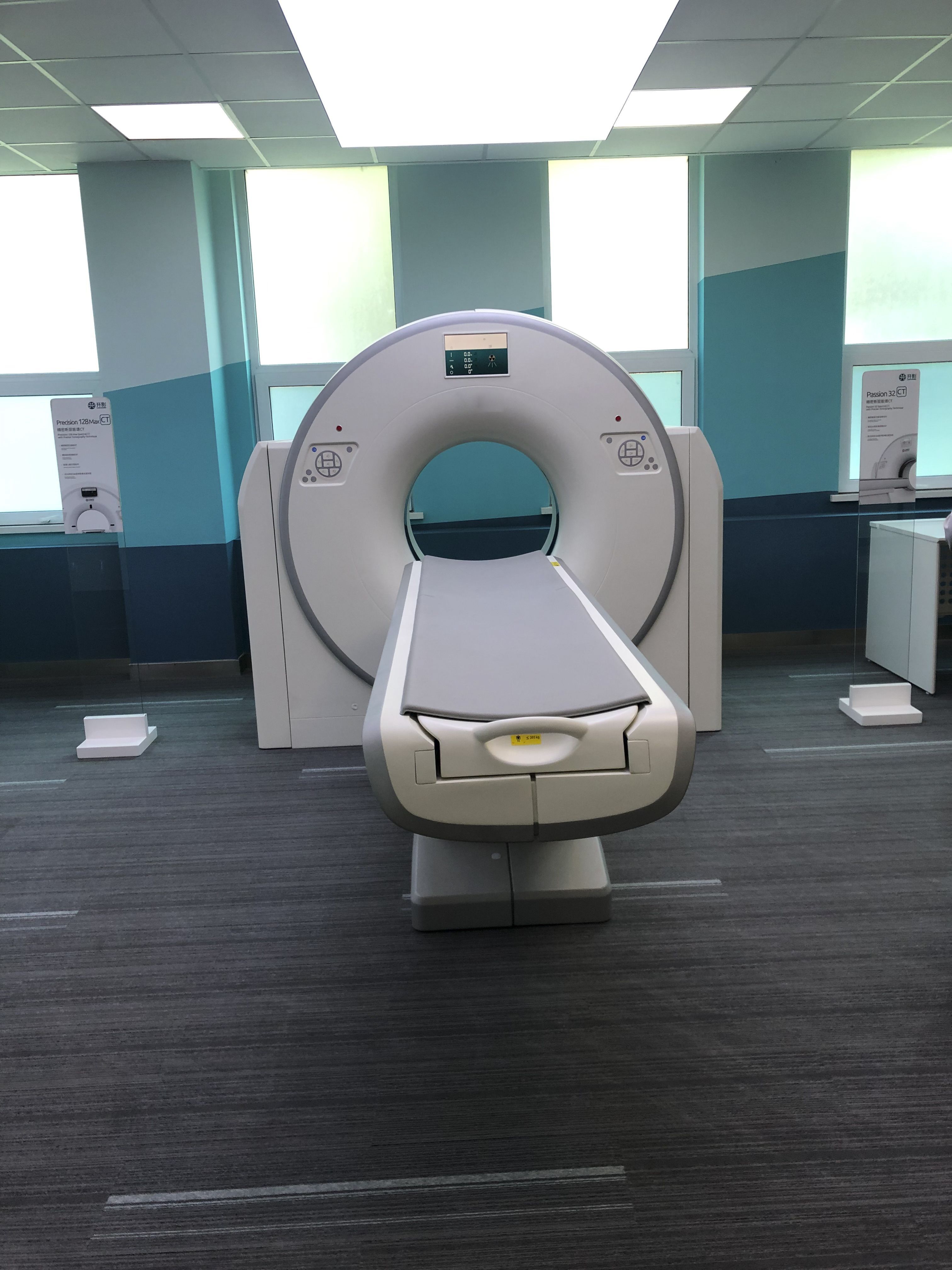 Precision 32 Dual-energy CT With Tomographic Technique