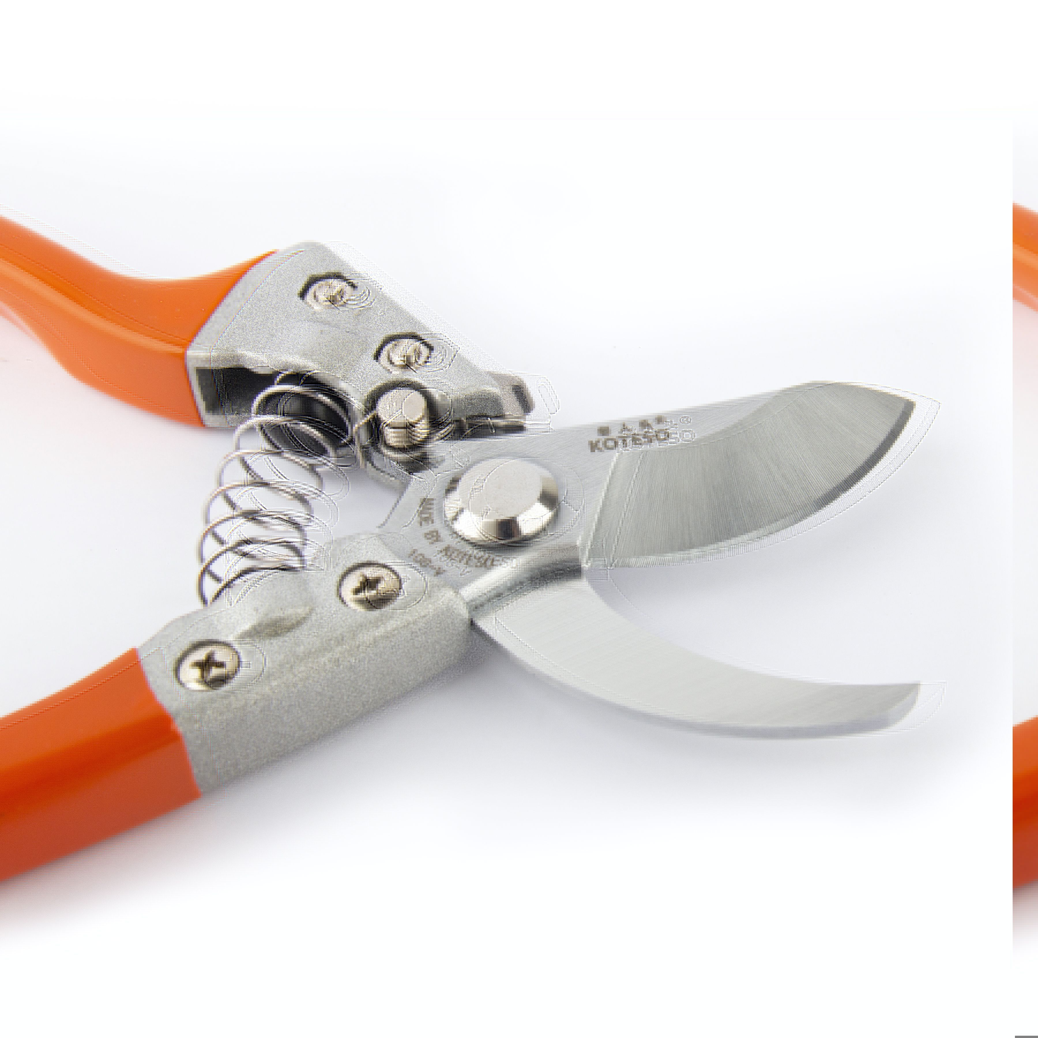 Pruner 108 v