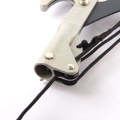 Pruner  126