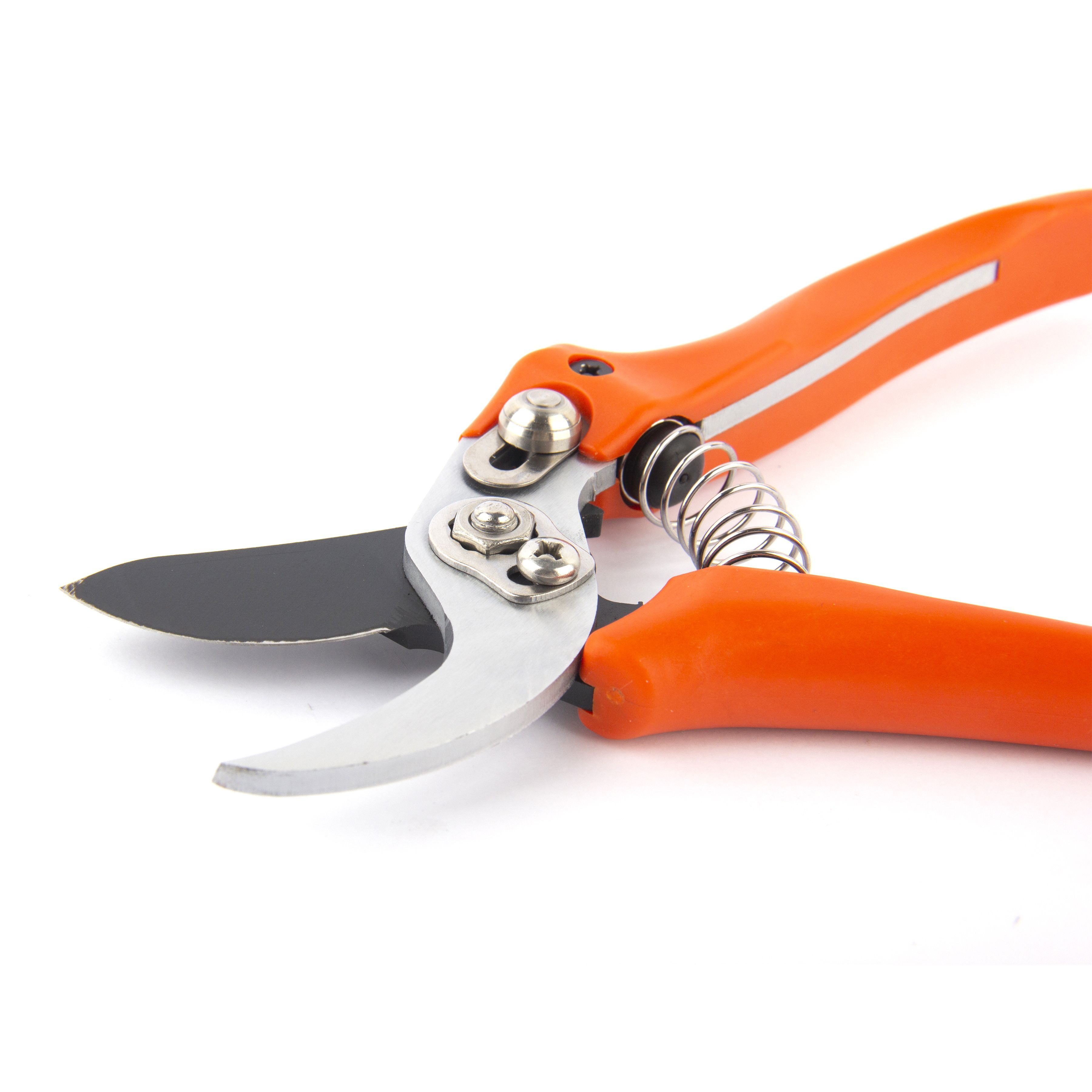 Pruner  825