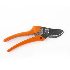 Pruner  825