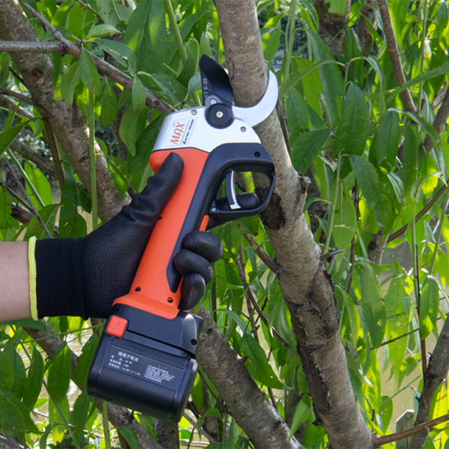 35mm Professional Cordless Electric Garden Pruner