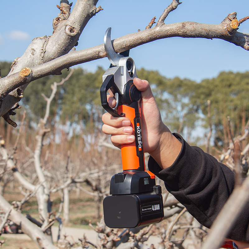 40mm Battery Pruning Shear With Power Display&Progressive Cutting