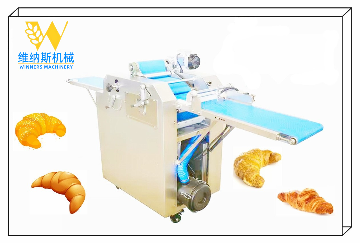 CROISSANT FORMING MACHINE
