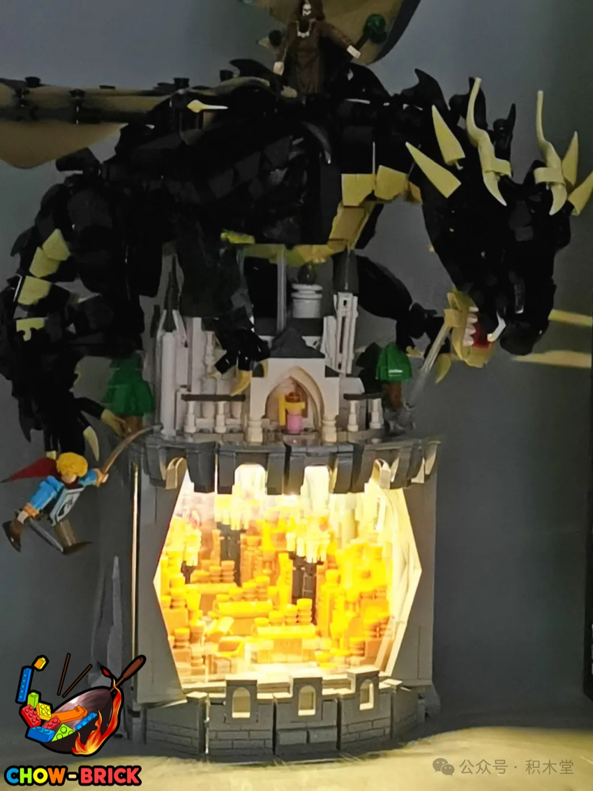 iambrick 30301 Dragon's Cryptic Cache w/ Lights - ChowBrick Store