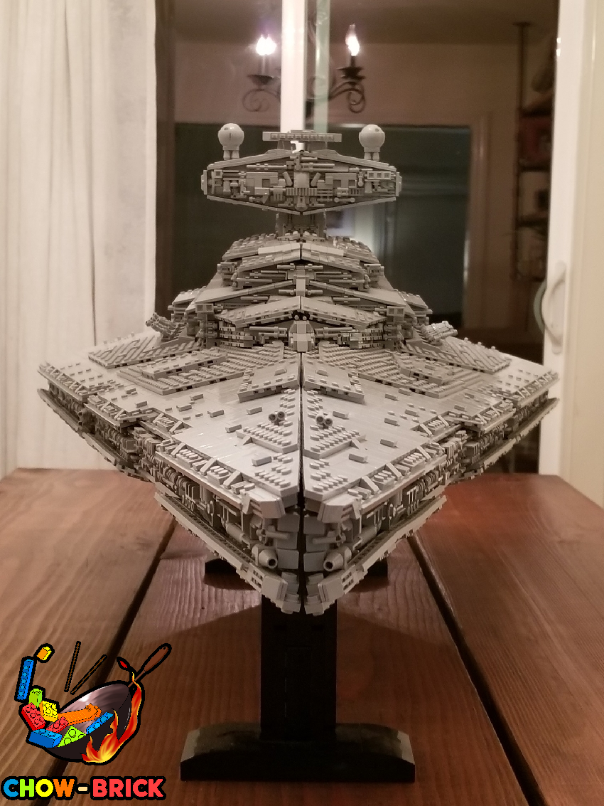 MOC 9018 Star Destroye Moderately Sized ISD w/ Full Interior