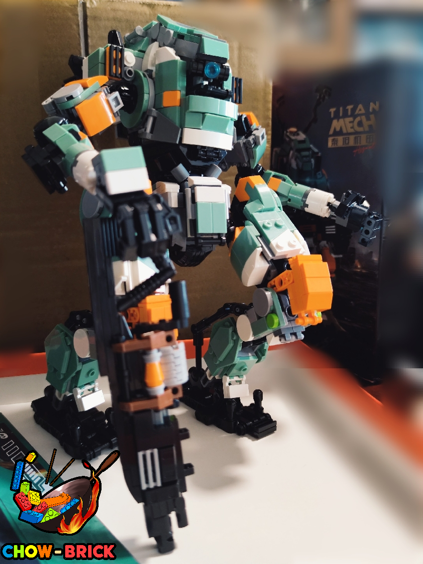 BuildMoc 68249 Vanguard-class Titan BT-7274 ChowBrick Store - Main Image