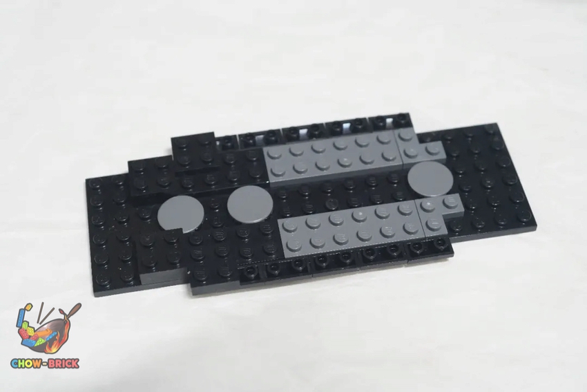 ZHEGAO 651009 The Ghost Sea Shark w/ Lights - ChowBrick Store