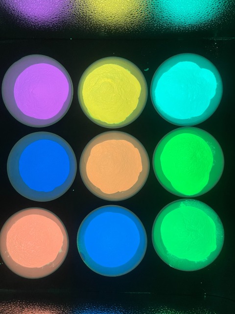 Yellow Green Light glow in dark pigment