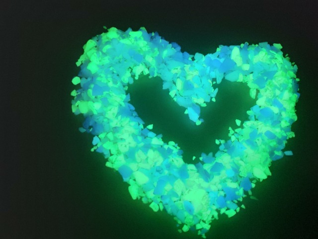 Yellow Green Light glow in dark pigment
