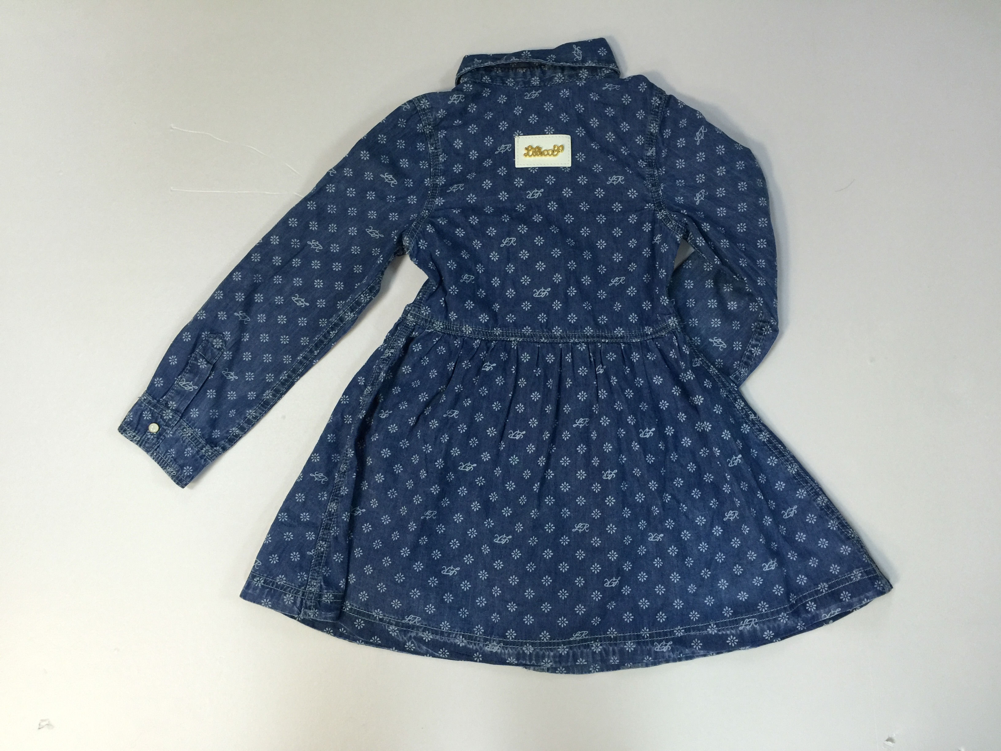 woven shirt
