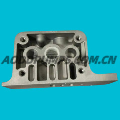 08-3126-01 Wilden PX4/PX8 Center Block Assembly