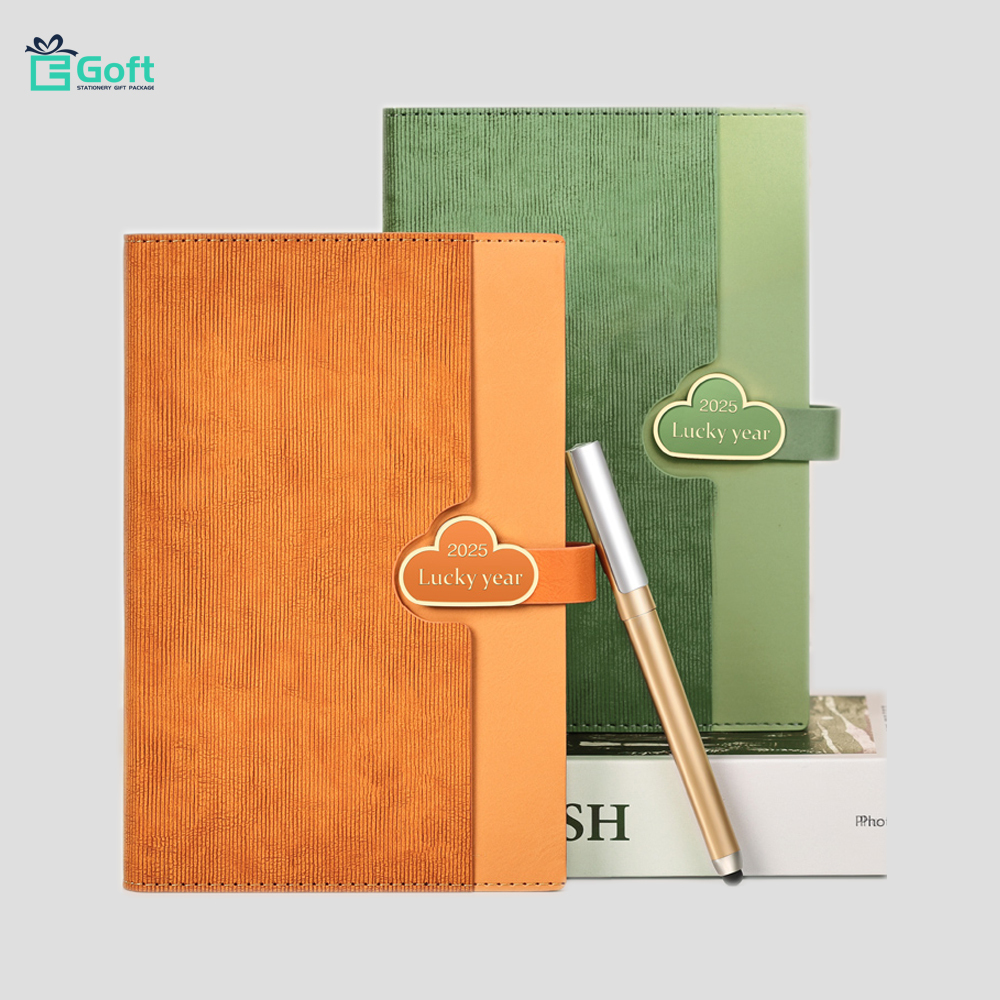 2025 Weekly Personalized Planner Best Business Schedule Diary with Cloud Shape Button