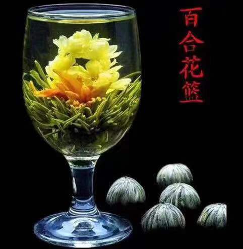 Flower and grass tea flowers toxis