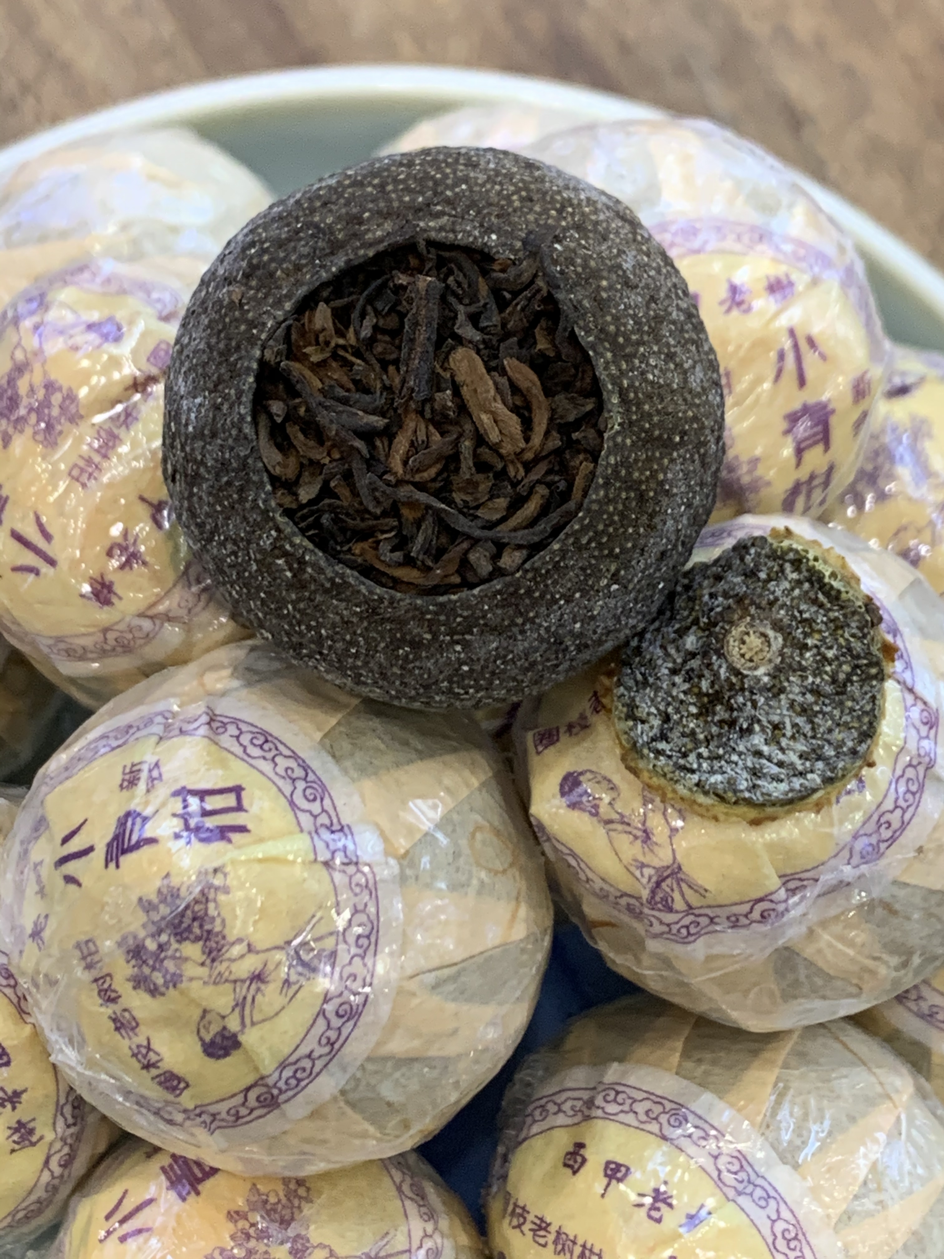 Xijia tangerine Puer tea