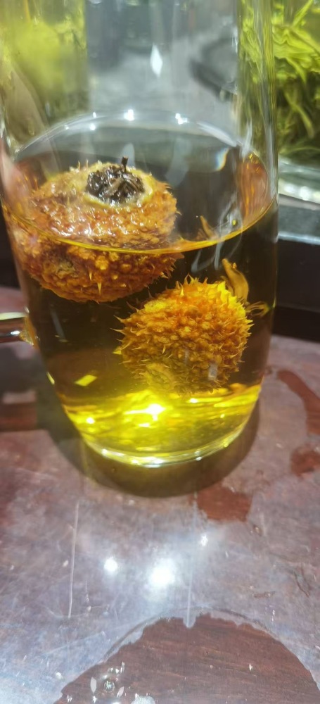Rosehip black tea