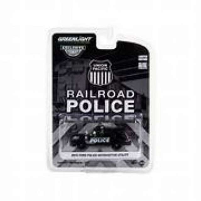 1:64 2015 Ford Police Interceptor Utility - Union Pacific Railroad Police (Hobby Exclusive)