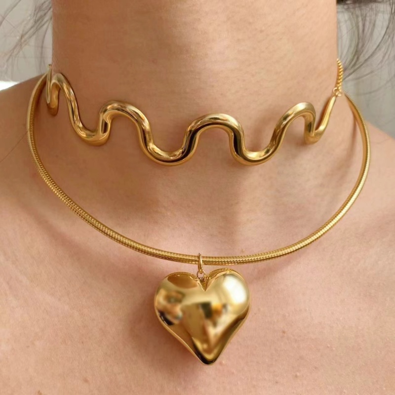 Wave Chain Necklace