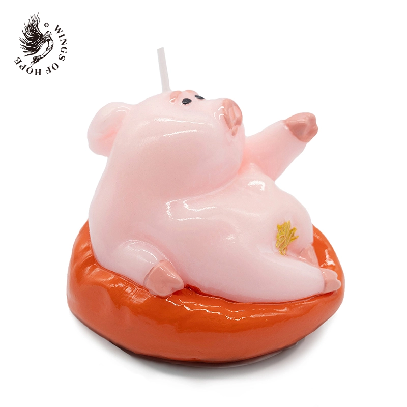 Funny Pink Piggy Candle_front view