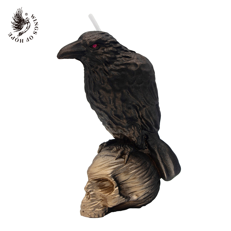 Halloween Crow Standing On Skull Candles (Rose Gold)