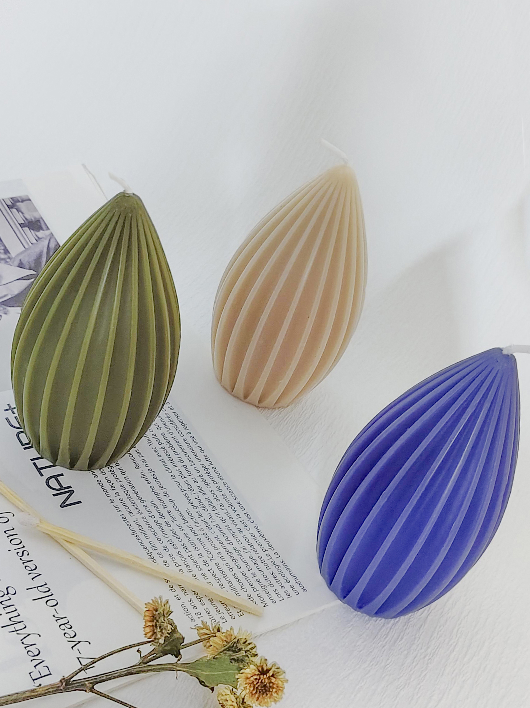 geometric fruit candles_olive green & beige & violet scene2