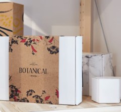 juyou paper High quality large size box corrugated mailer box one piece folding carton box durable material customized paper sleeve for children's gift , birthday gifts storage