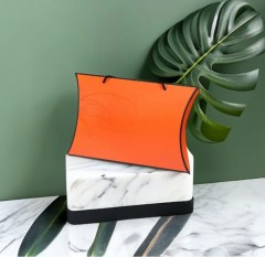 juyou paper Elegant design carrier bag pillow shaped paper gift box with handles