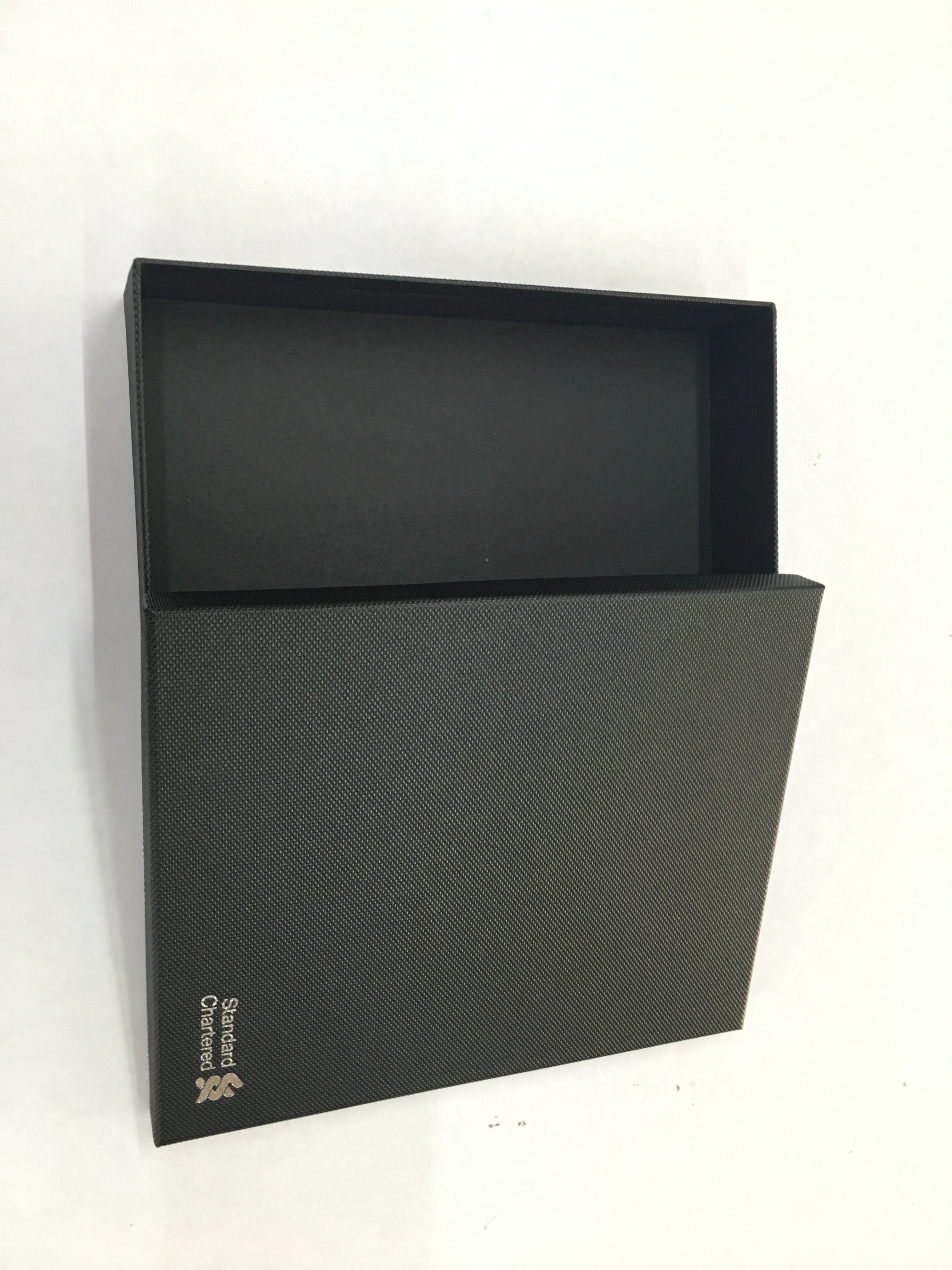 juyou paper Black paper embossedf soccer pattern textured paper gift box