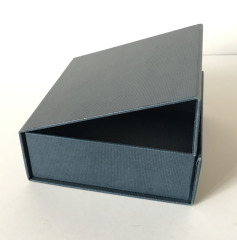 juyou paper Quickly delivery small collapsible gift box cosmetic teeth whiteners package 12*12*5 cm