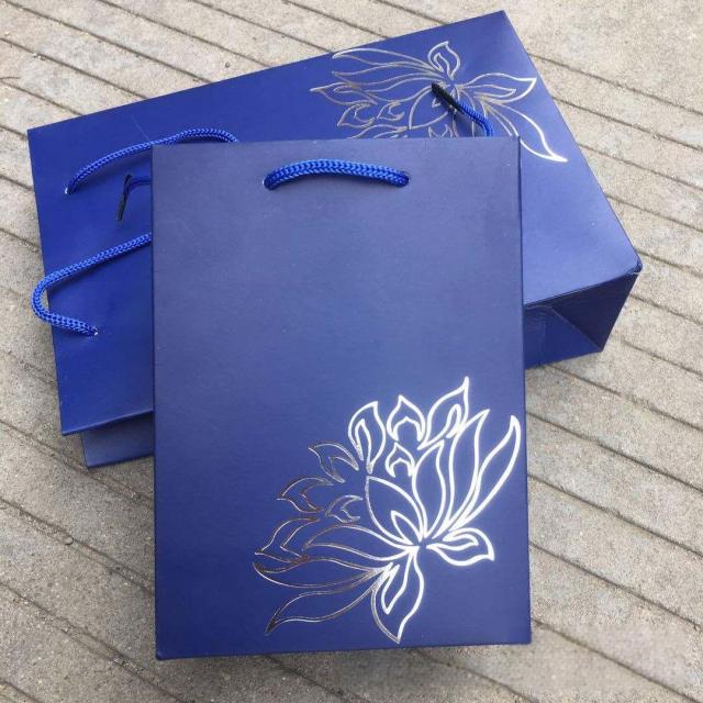 juyou paper Birthday gift jewelry packaging customized logo bag silver hot stamping paper bag