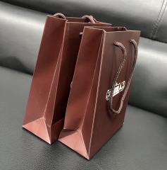 juyou paper Matt lamination chocolate color paper gift bag design jewelry packaging shopping bags
