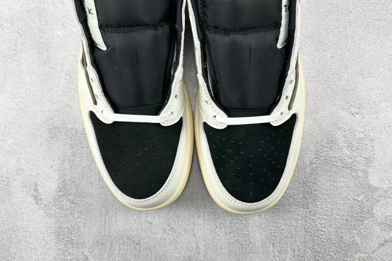 最頂級版本 Travis Scott x Jordan Air Jordan 1 Low "Medium Olive" 联名款黑绿橄榄 倒钩5.0