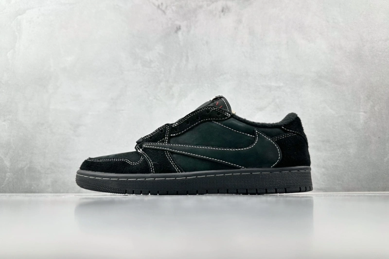 最頂級版本 Travis Scott x Jordan Air Jordan 1 Low OG "Black/Phantom"黑武士 黑色倒钩4.0