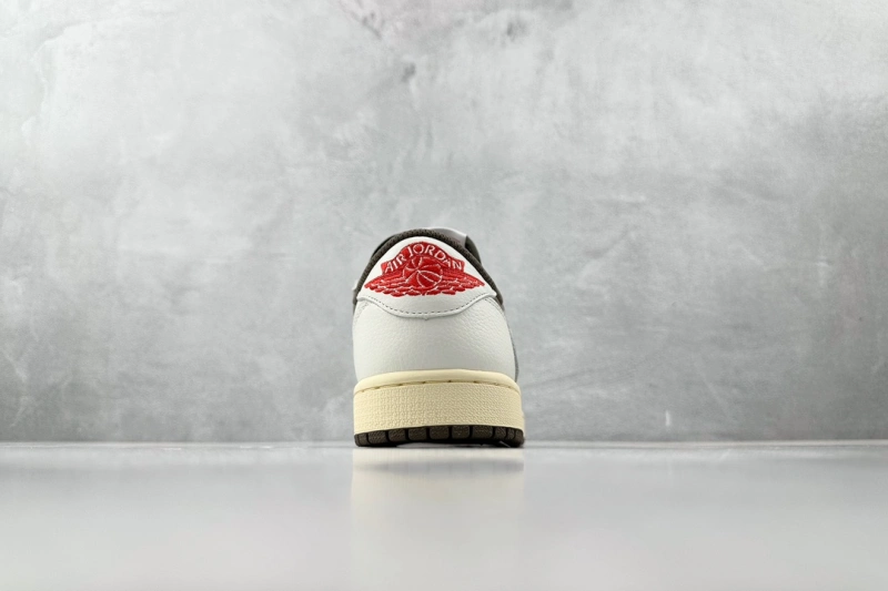 Travis Scott x Jordan Air Jordan 1 Low OG SP "Sail and Ridgerock"倒鉤3.0白棕色 - 市場最真版本 | 反轉摩卡