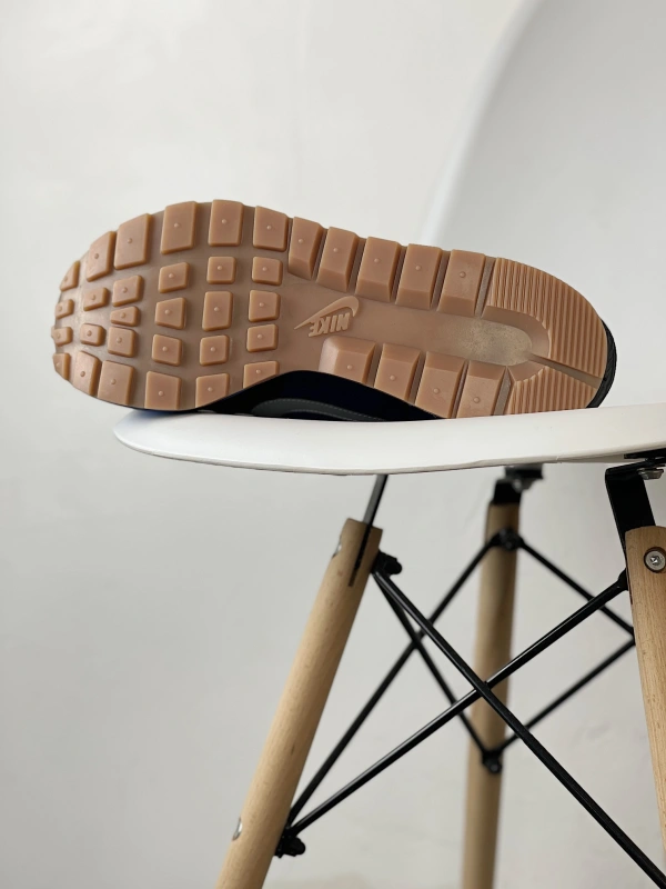 Sacai x Nike VaporWaffle 3.0 "Beige Black"