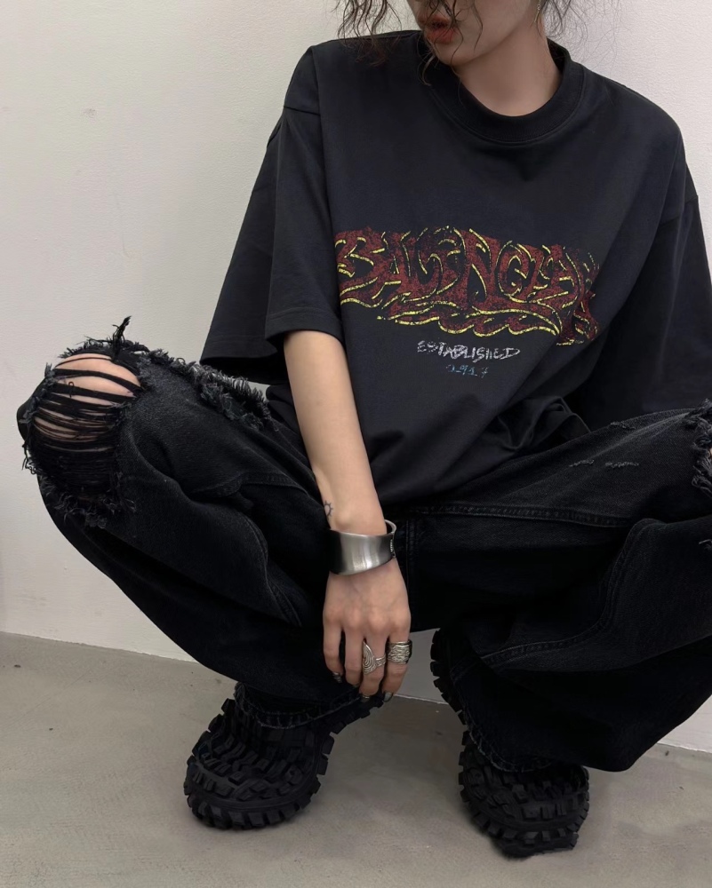 香港高仿衣服 BALENCIAGA 巴黎世家 黑色短袖 奢侈品